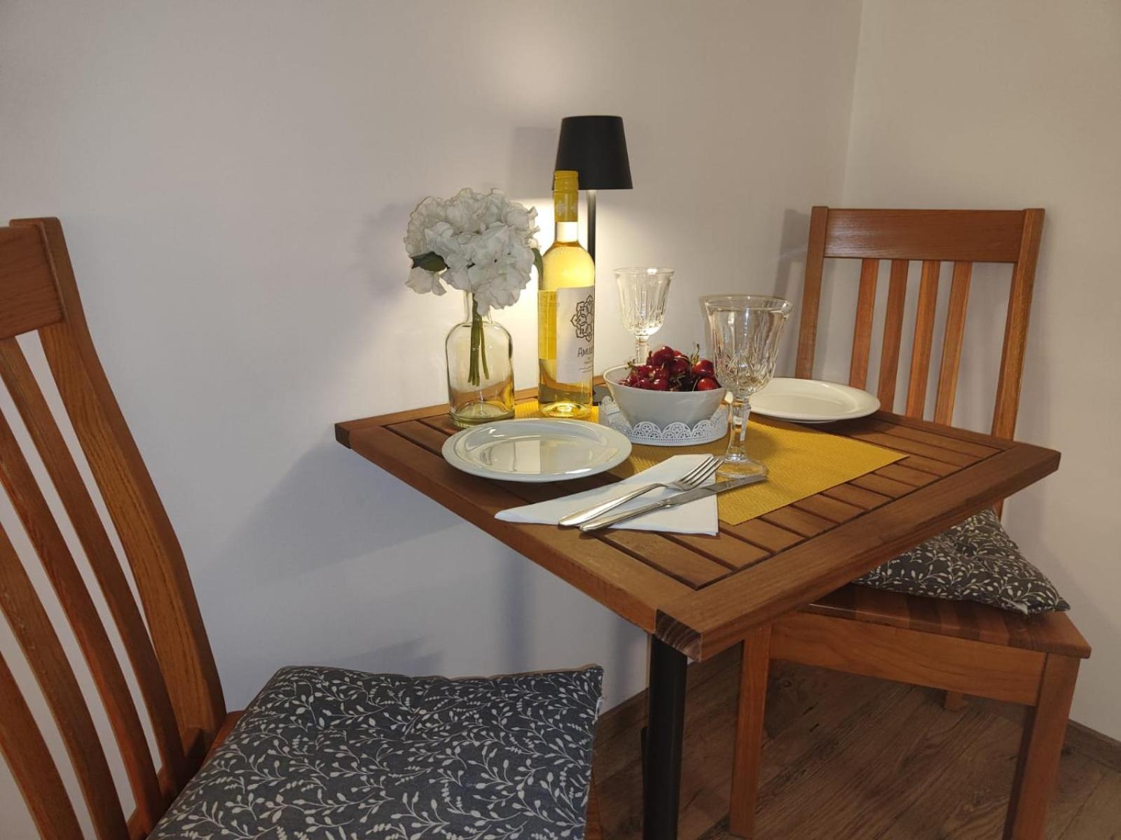 Apartment Astoria Krilo Luaran gambar